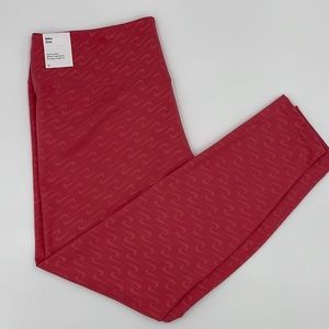 Nike One Icon Clash Women’s Mid-Rise 7/8 Printed Leggings in Archaeo Pink